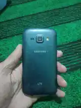 Samsung Galaxy J1-2