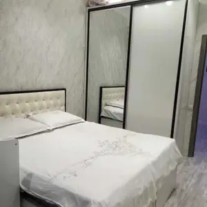 2-комн. квартира, 10 этаж, 80м², ОВИР