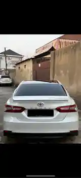 Toyota Camry, 2017-5