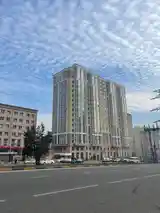 2-комн. квартира, 7 этаж, 80м², 82мкр-8