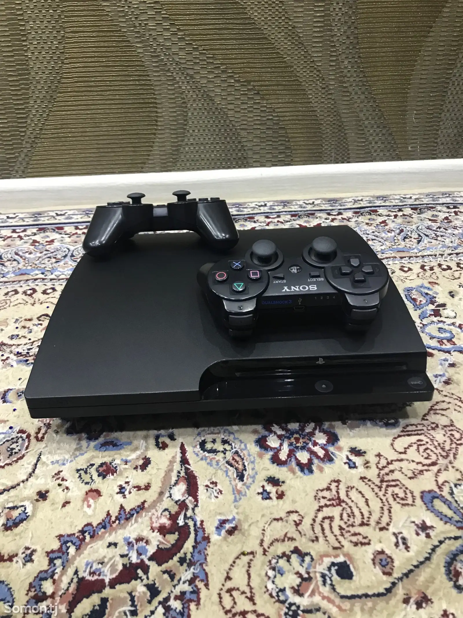 Игровая приставка Play station 3 slim-1