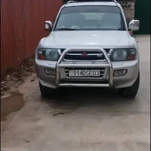 Mitsubishi Pajero, 2005