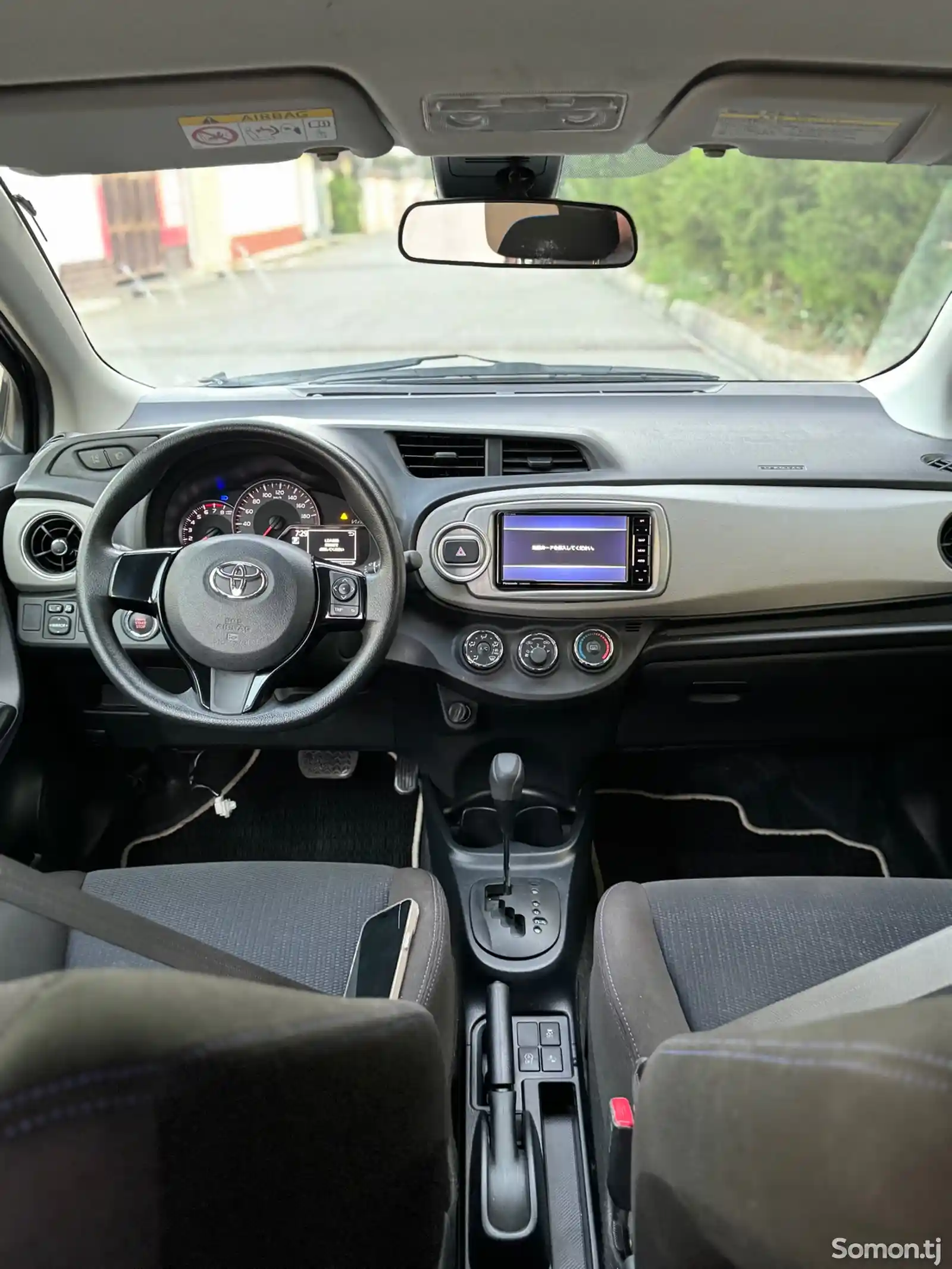 Toyota Vitz, 2016-6