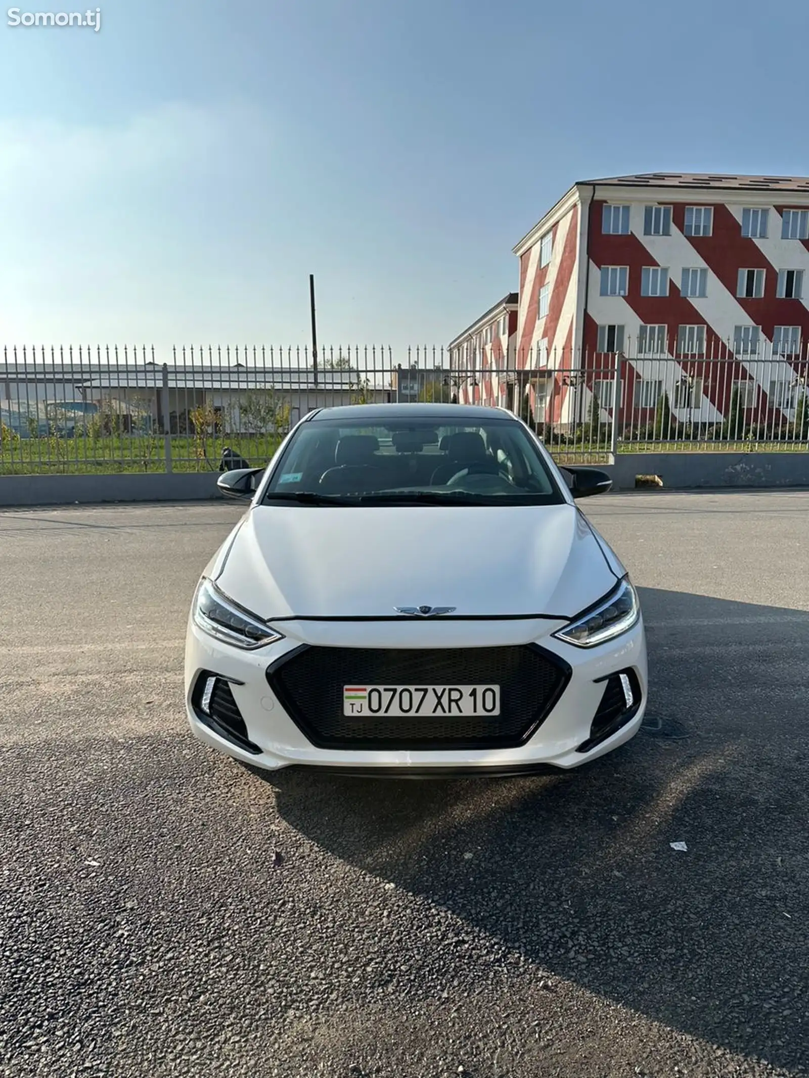 Hyundai Elantra, 2018-1