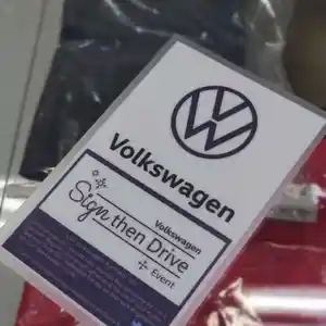 Наклейка на лобовое стекло Volkswagen