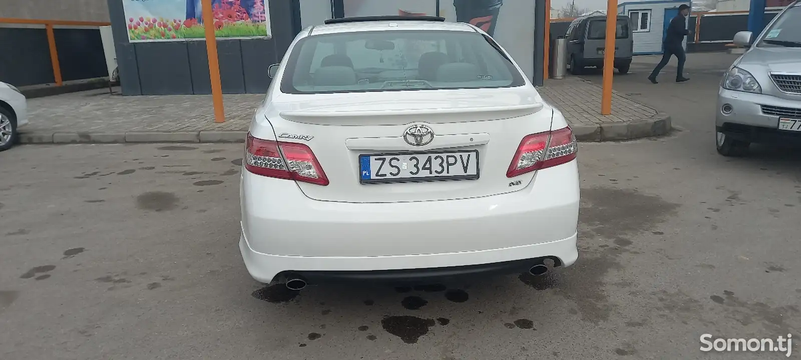 Toyota Camry, 2010-1