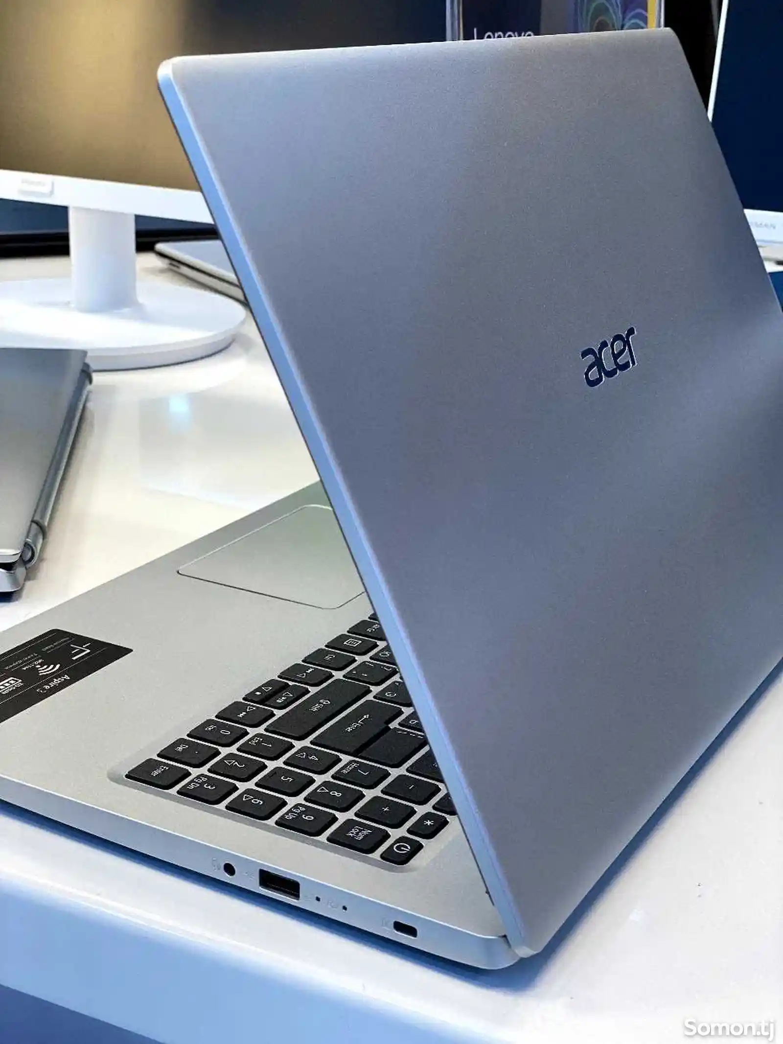 Ноутбук Acer Ryzen 3-3250U-3