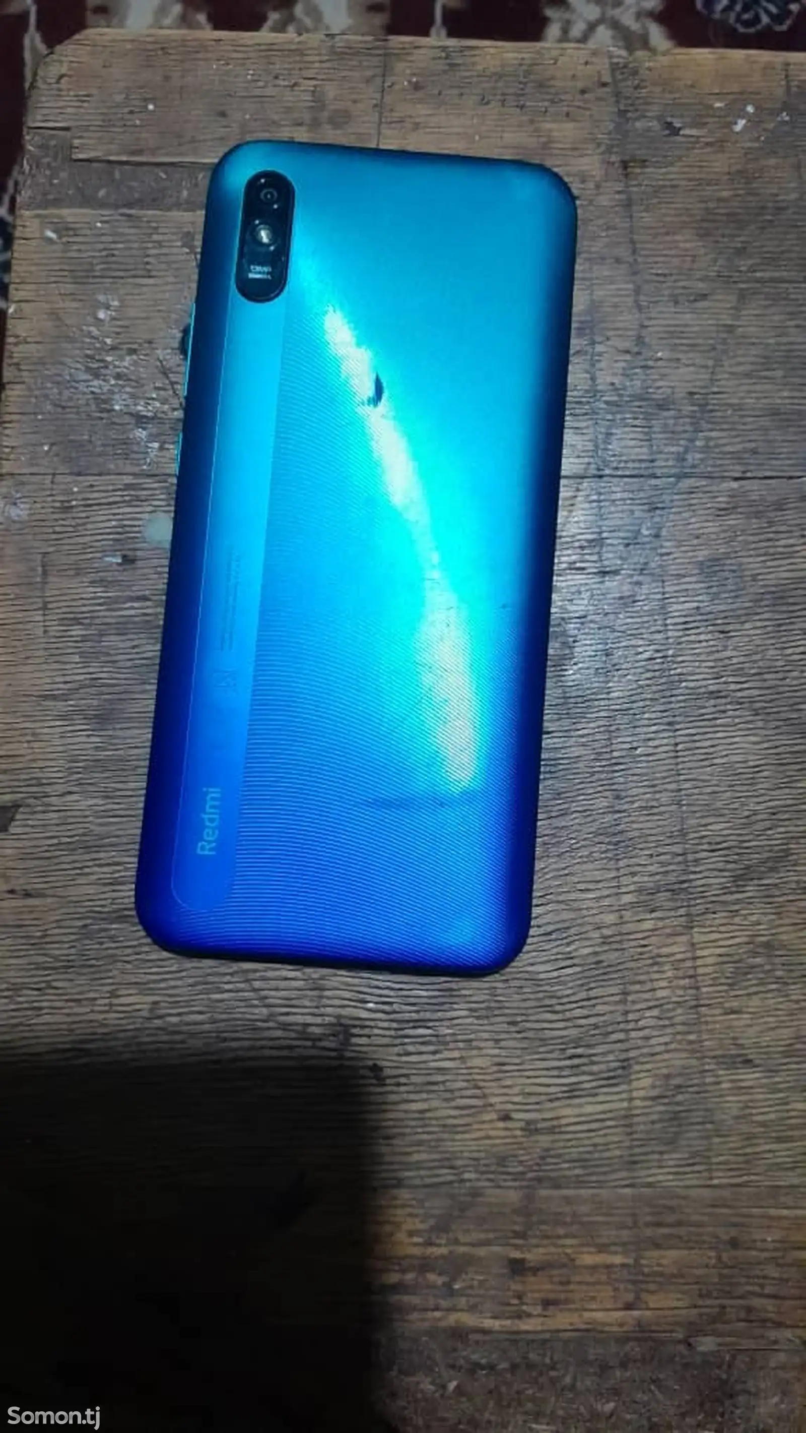 Телефон Realme-1