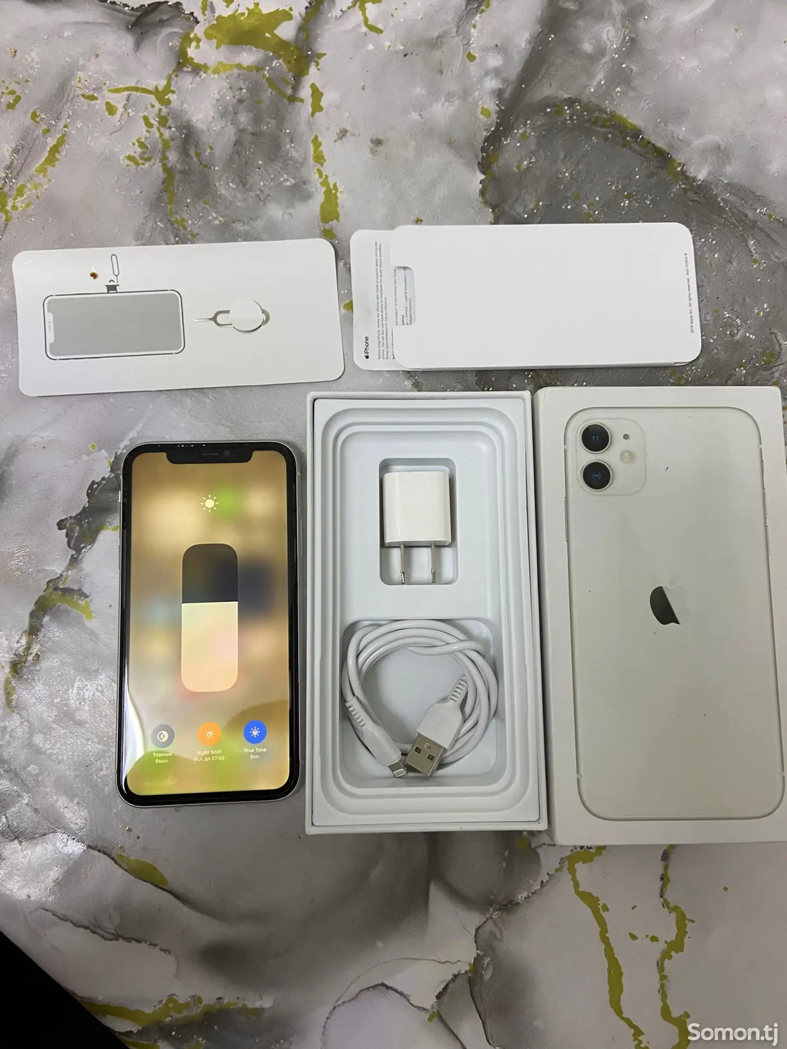 Apple iPhone 11, 128 gb, White-4