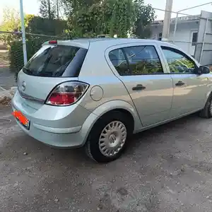 Opel Astra H, 2009