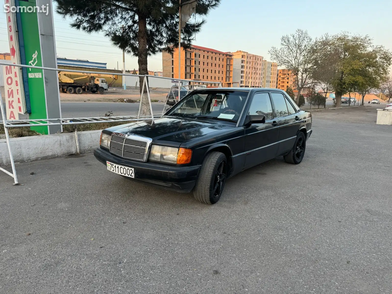 Mercedes-Benz E class, 1990-1