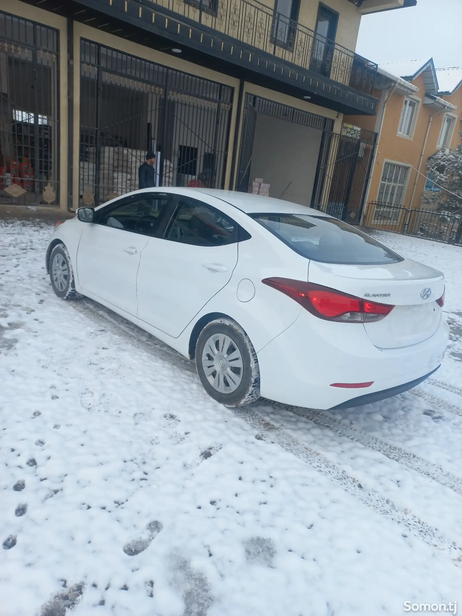 Hyundai Elantra, 2016-1