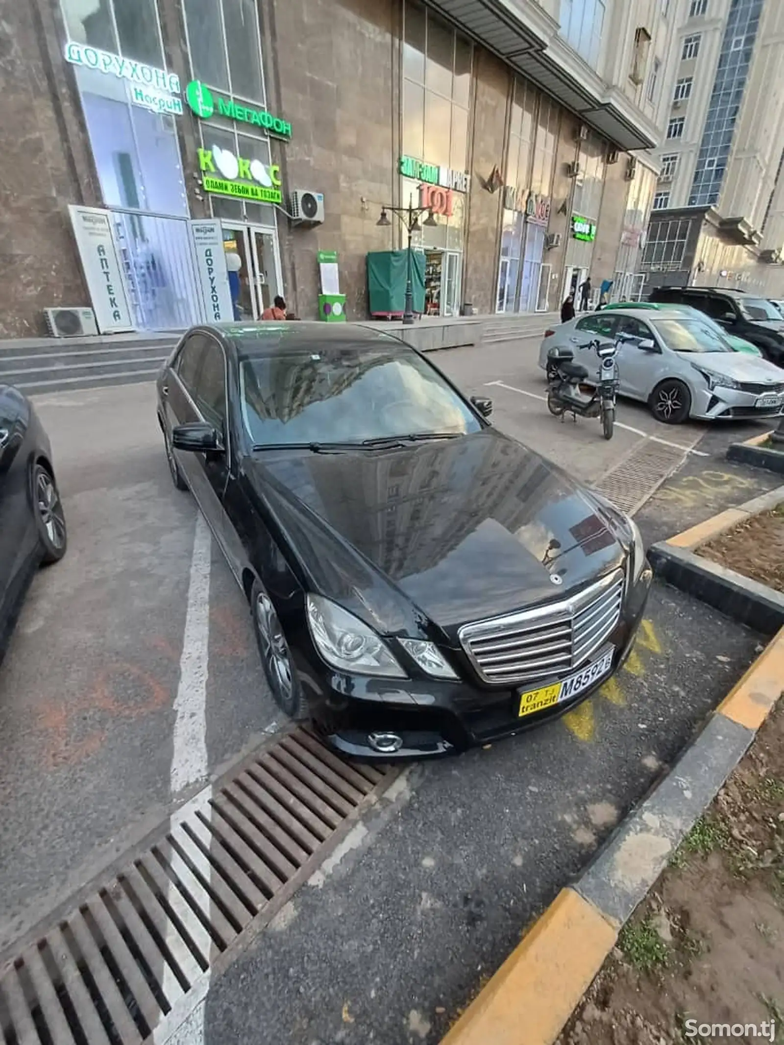 Mercedes-Benz E class, 2010-1