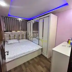 4-комн. квартира, 2 этаж, 80 м², Профсоюз