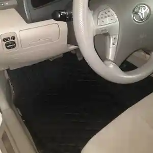 Полик для Toyota Camry 2