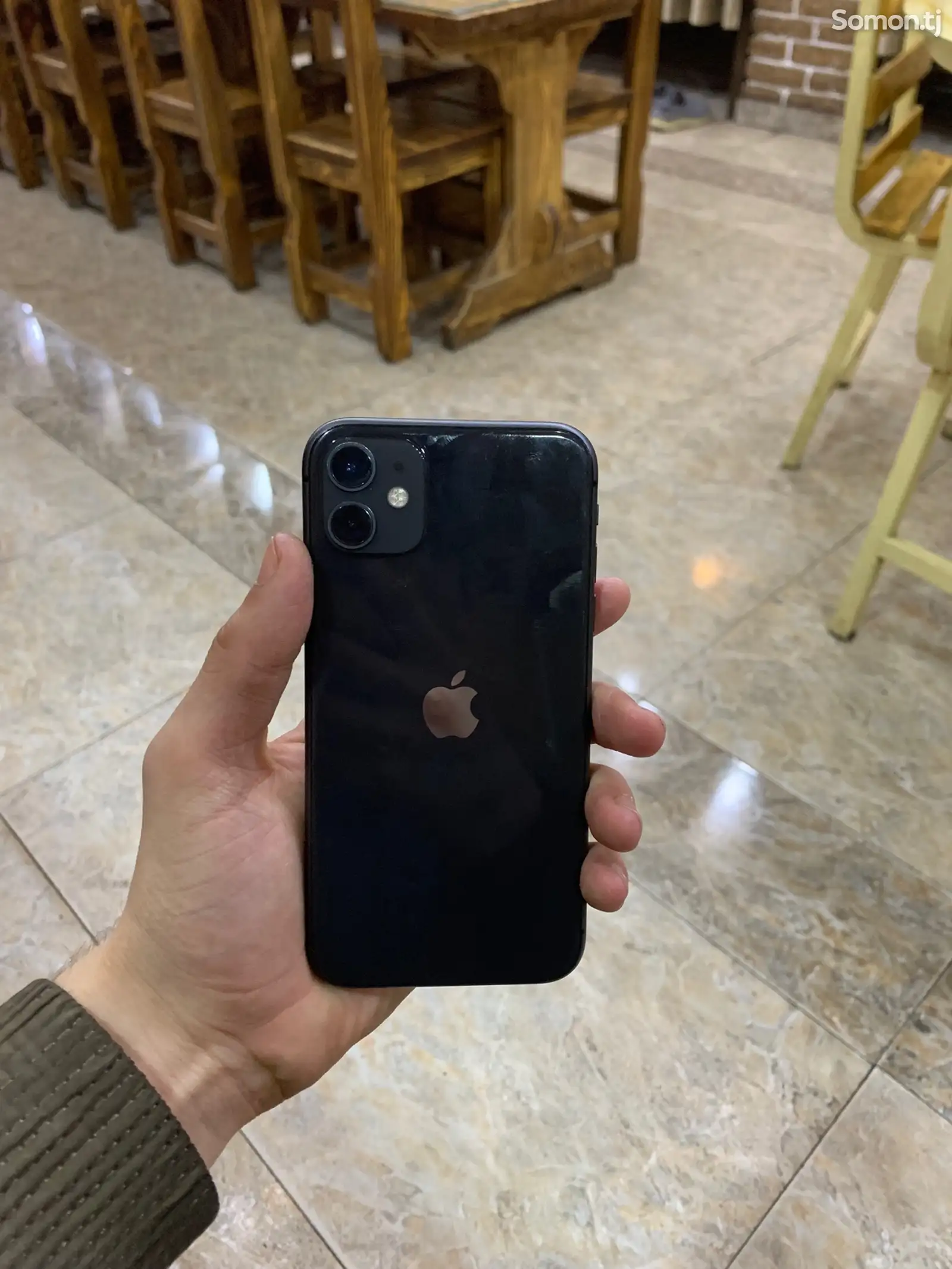 Apple iPhone 11, 64 gb, Black-1