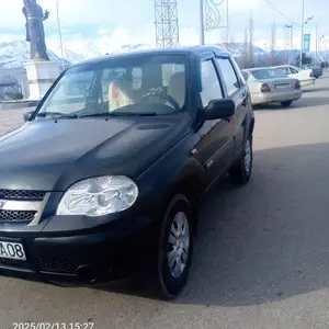 Chevrolet Niva, 2013