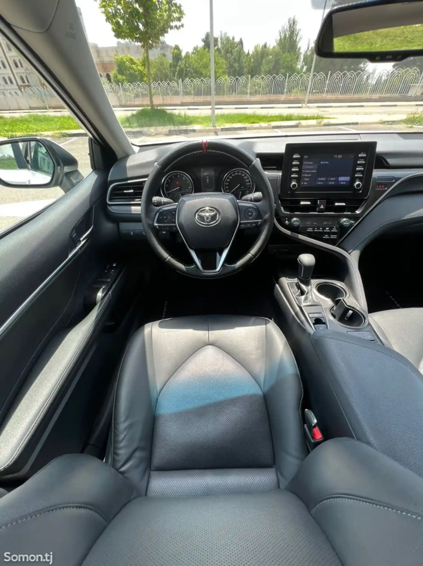 Toyota Camry, 2022-13