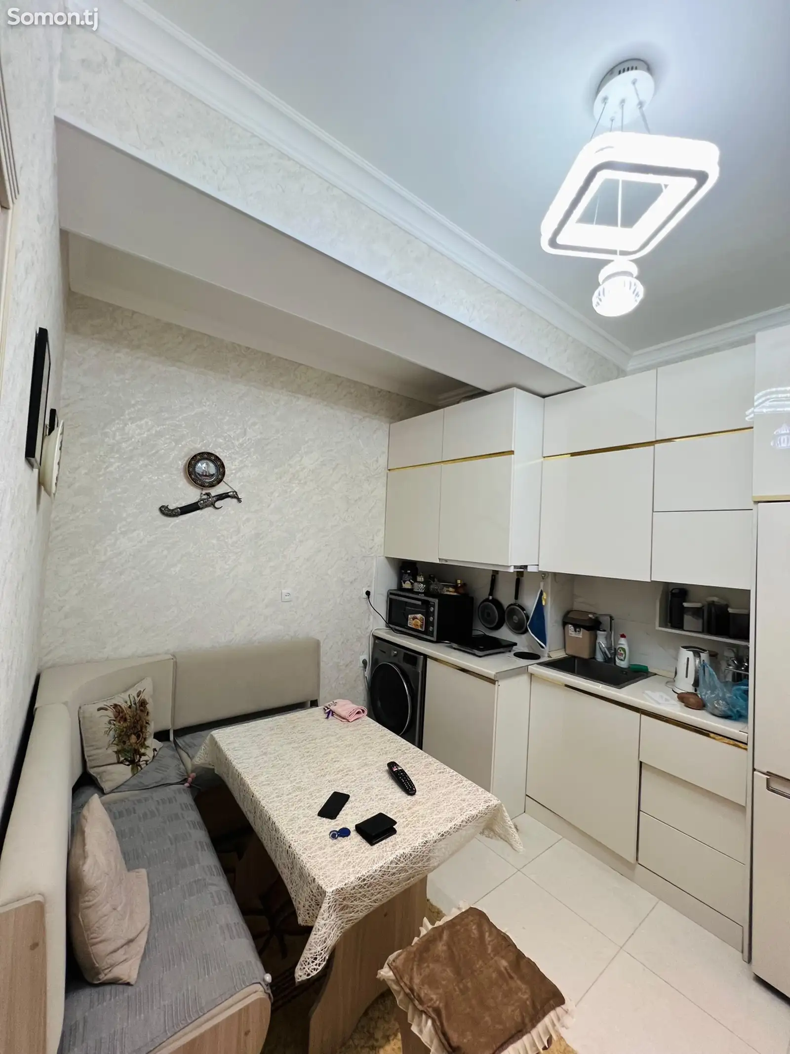 2-комн. квартира, 10 этаж, 55 м², И.Сомони-4