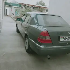 Mercedes-Benz C class, 1995