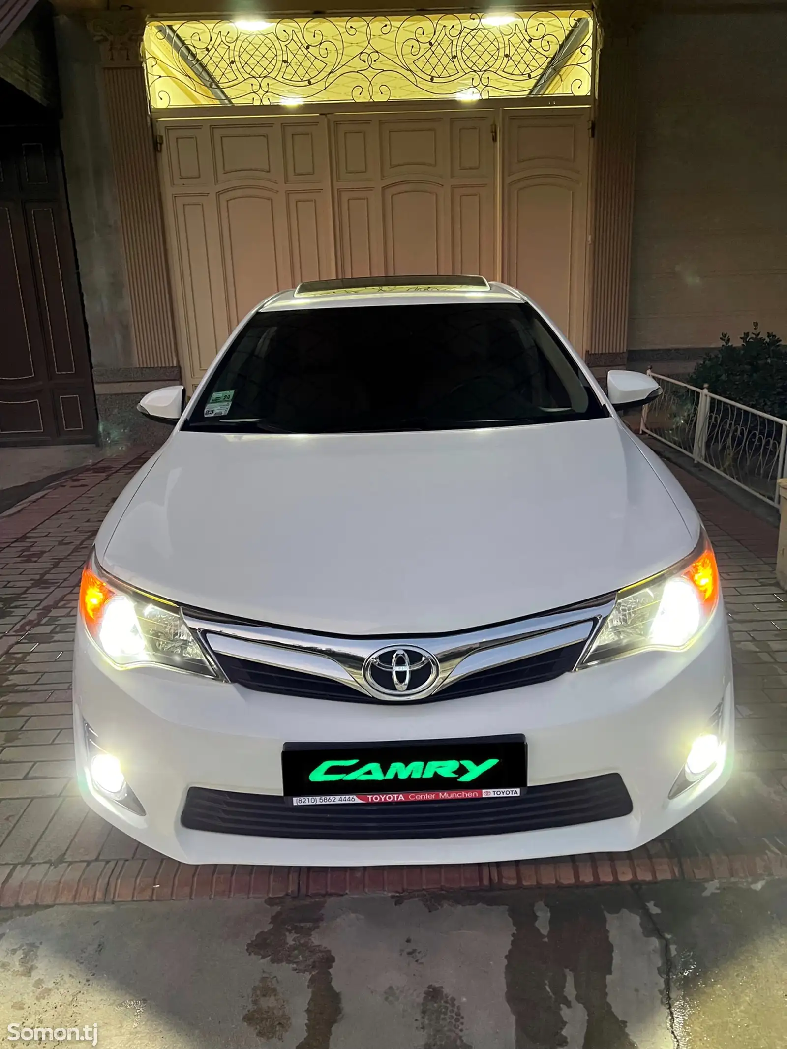 Toyota Camry, 2013-8