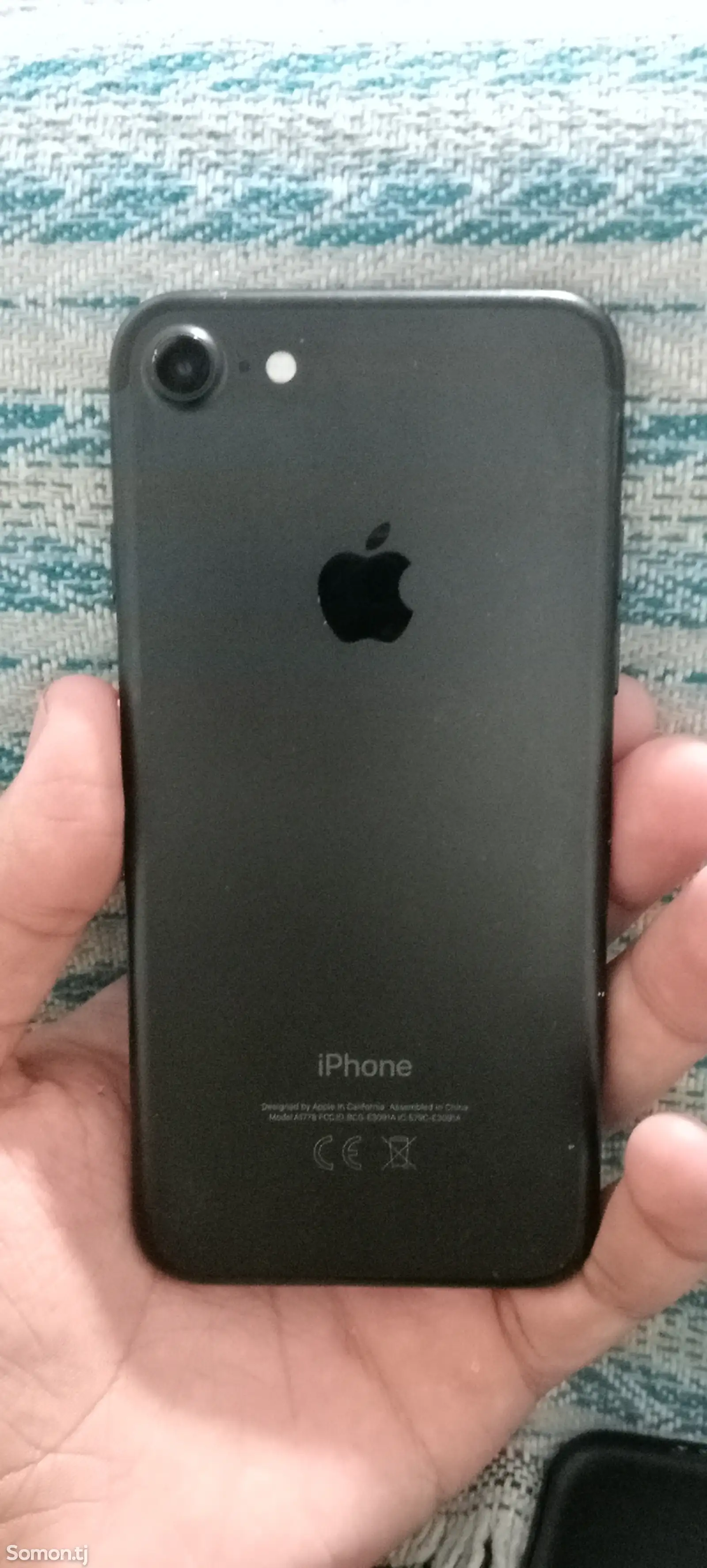 Apple iPhone 7, 32 gb-1