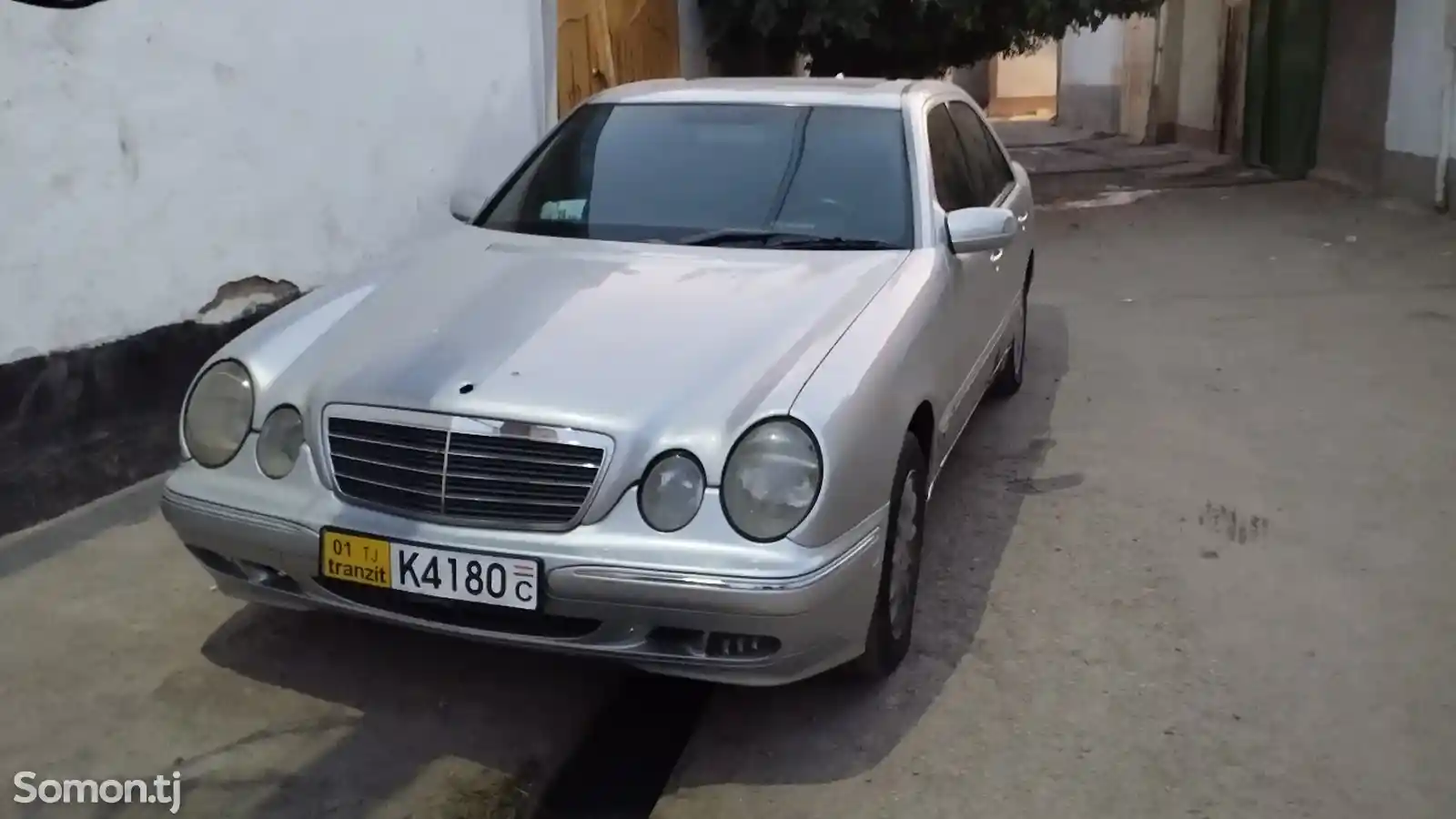 Mercedes-Benz E class, 2001-4