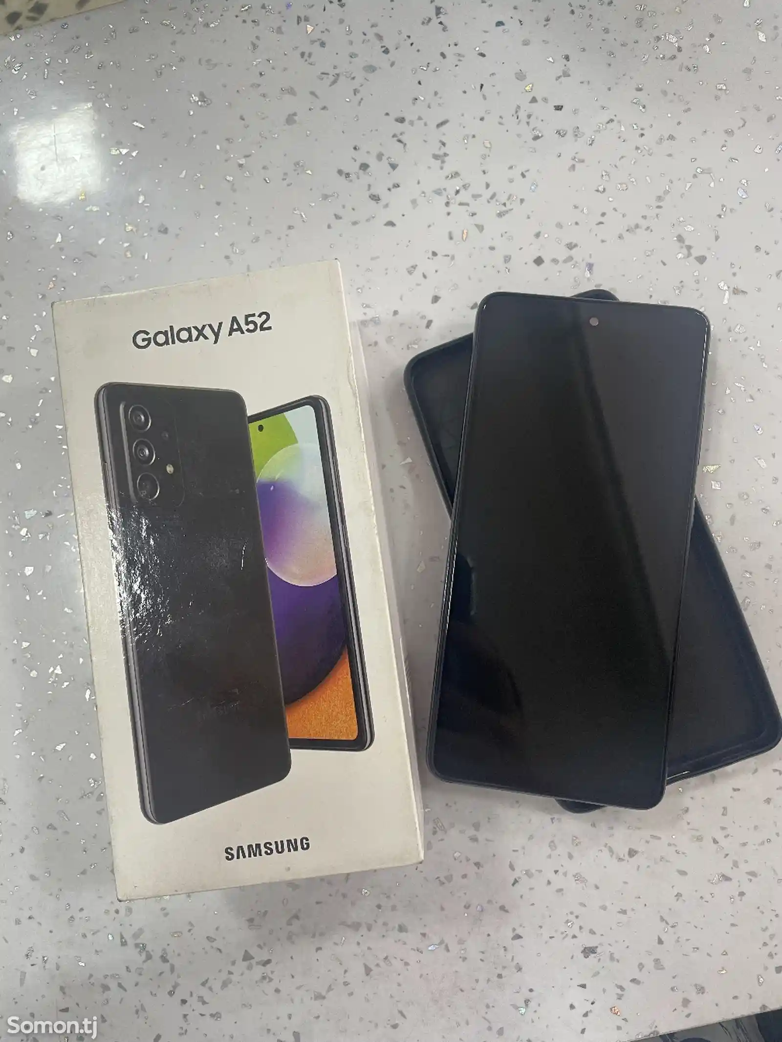 Samsung Galaxy A52-3