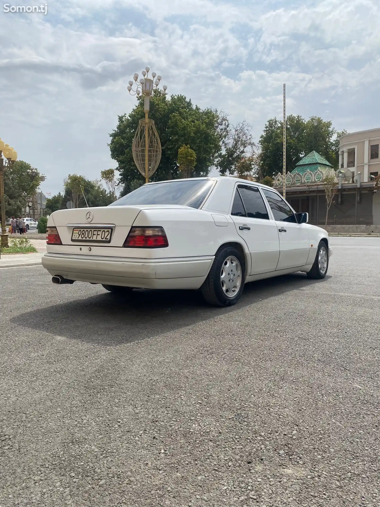 Mercedes-Benz W124, 1995-10