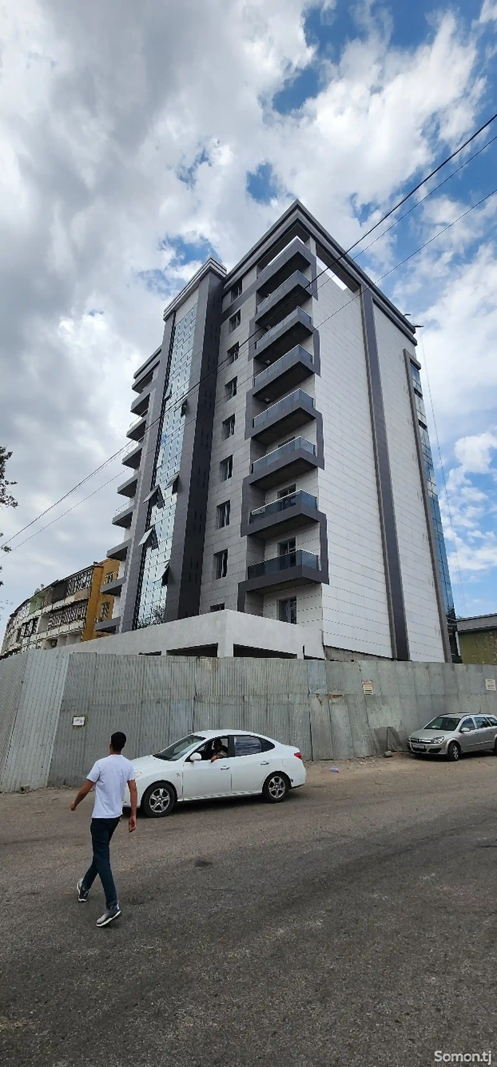 2-комн. квартира, 4 этаж, 52 м², 18 мкр-2