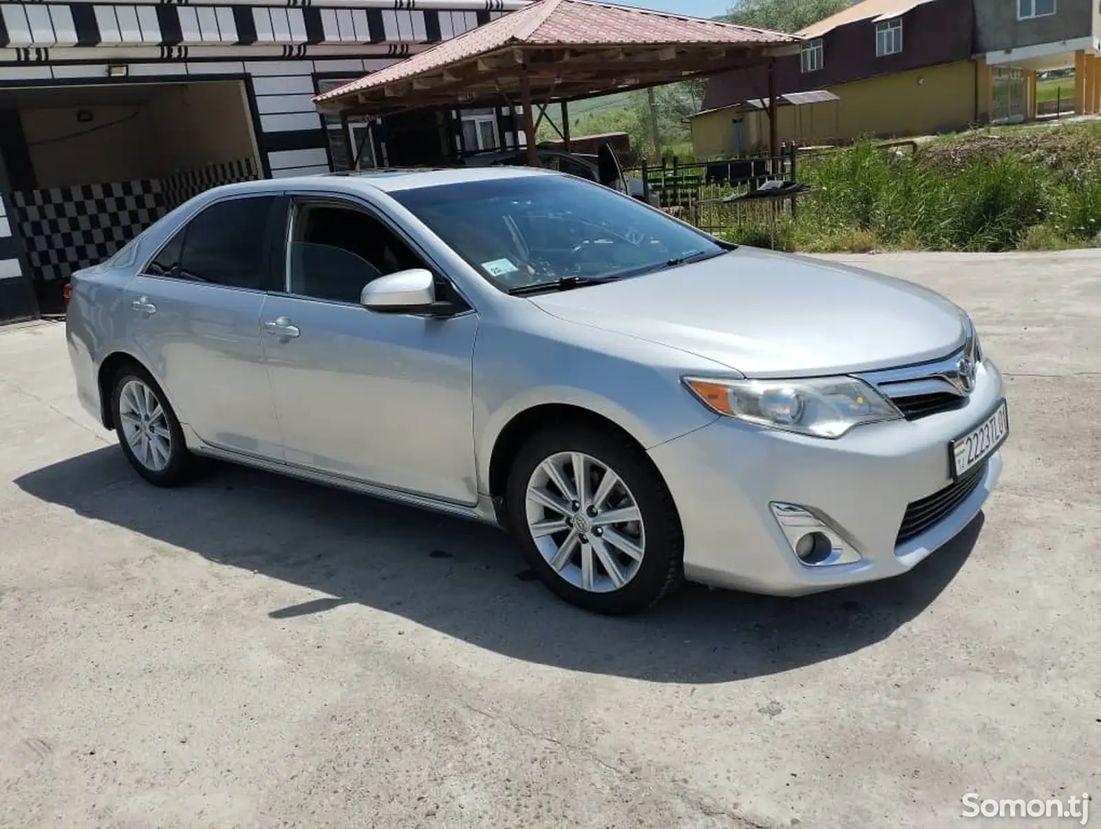 Toyota Camry, 2013-1