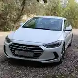 Hyundai Elantra, 2017-2