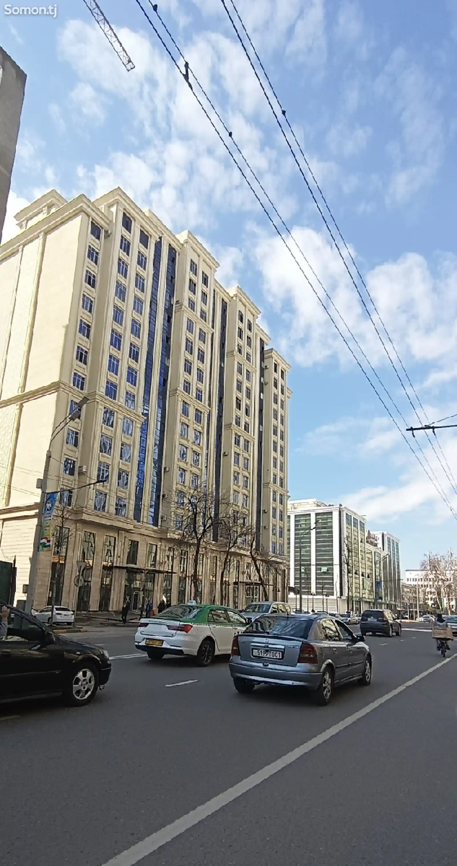 3-комн. квартира, 9 этаж, 98 м², Пайкар Голубой Экран-1