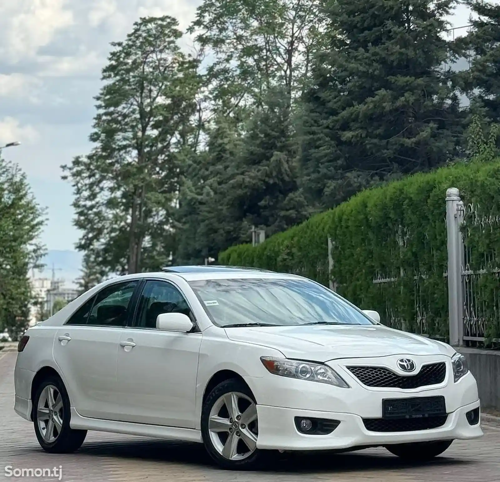 Toyota Camry, 2010-6