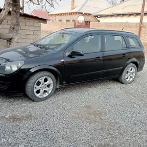 Opel Astra H, 2005