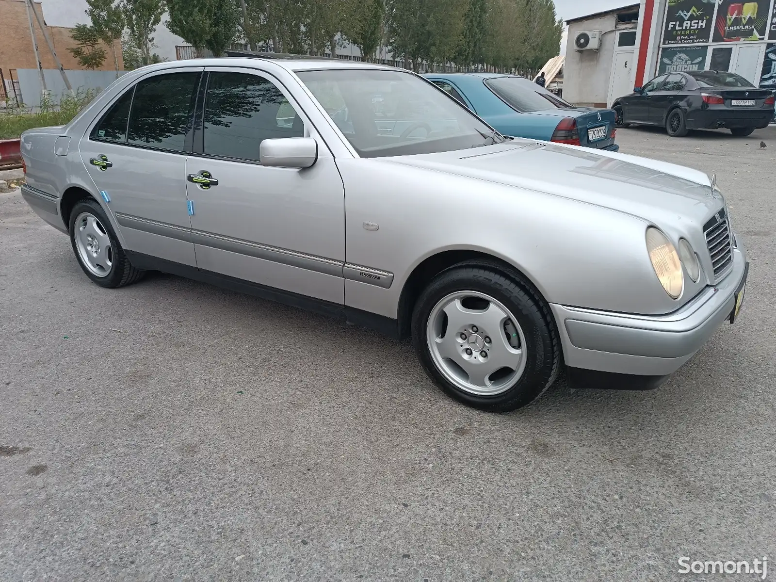 Mercedes-Benz E class, 1998-7