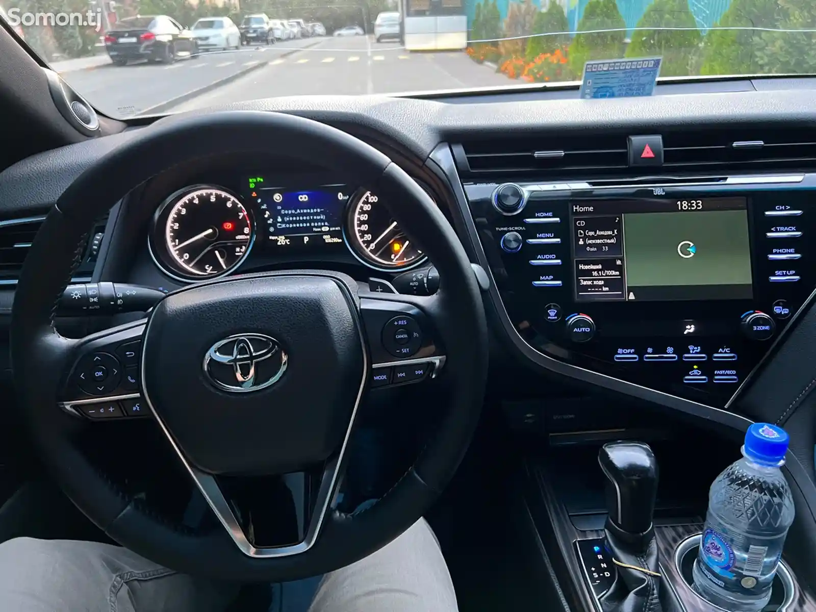 Toyota Camry, 2019-6