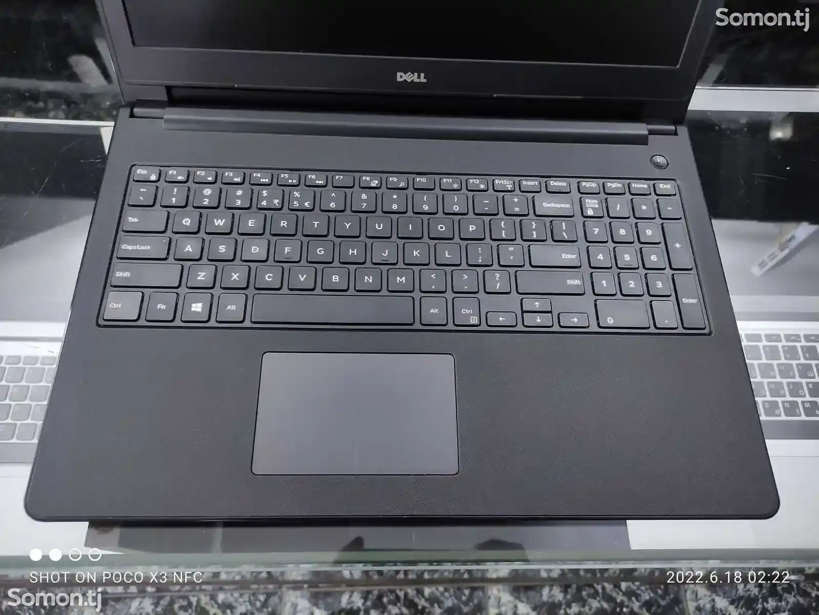 Игровой ноутбук Dell Inspiron 3568 Core i7-7500U 8gb/256gb SSD 7TH GEN-1