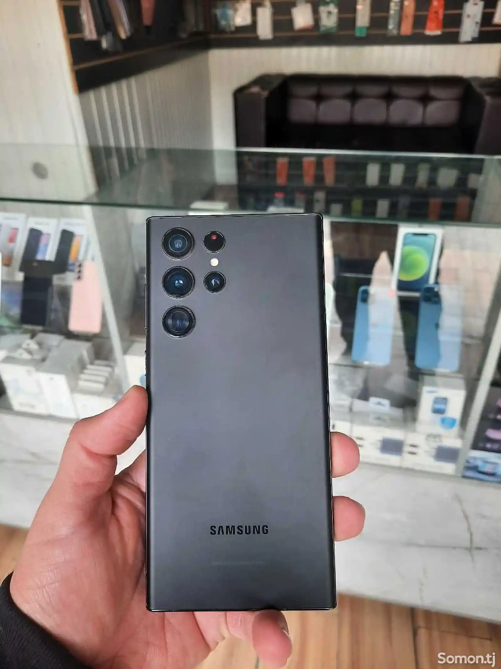 Samsung Galaxy S22 ultra-2