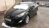 Hyundai Elantra, 2013-8