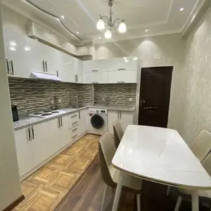 2-комн. квартира, 7 этаж, 65м², И Сомони