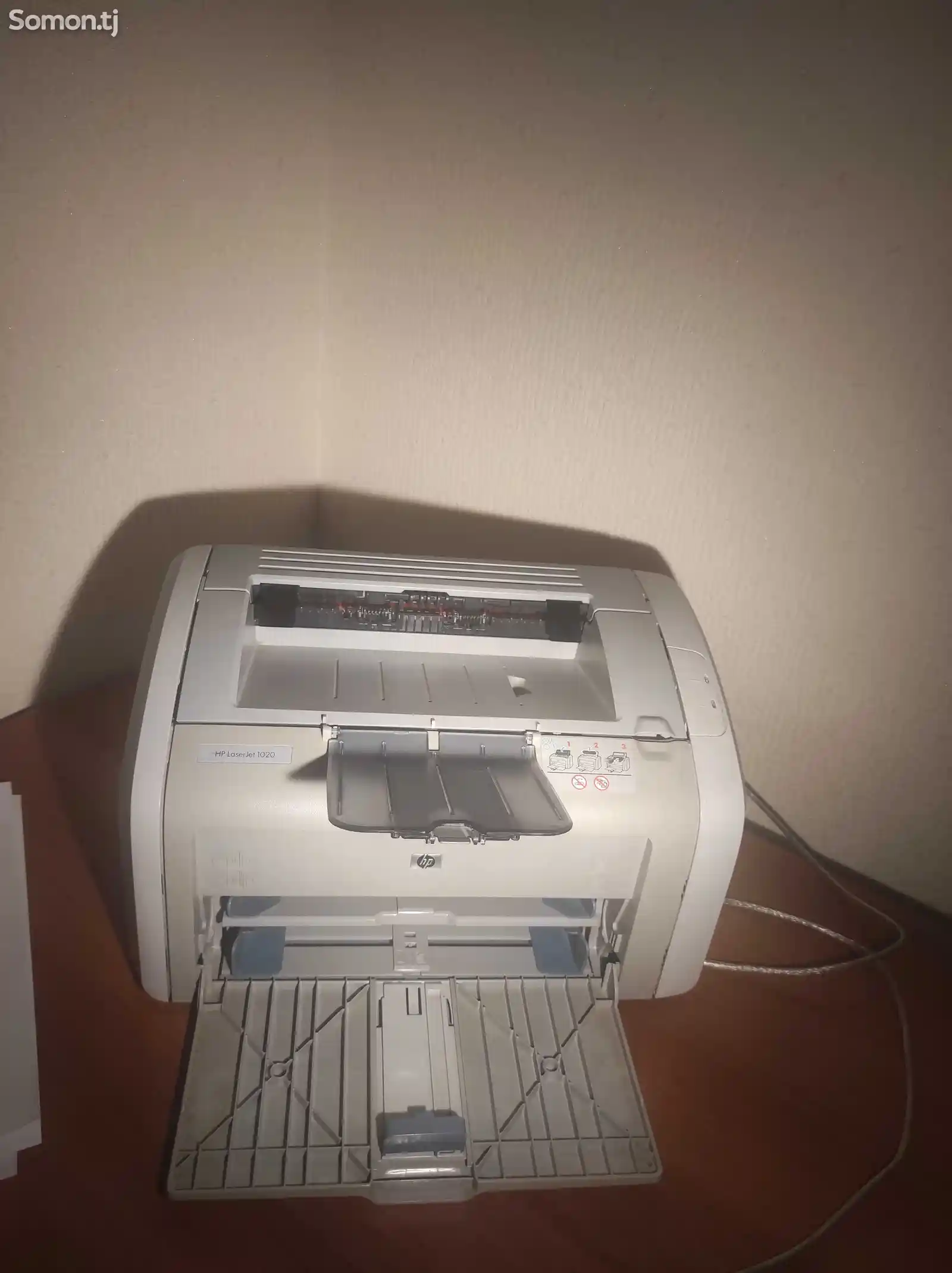 Принтер HP 1023-4