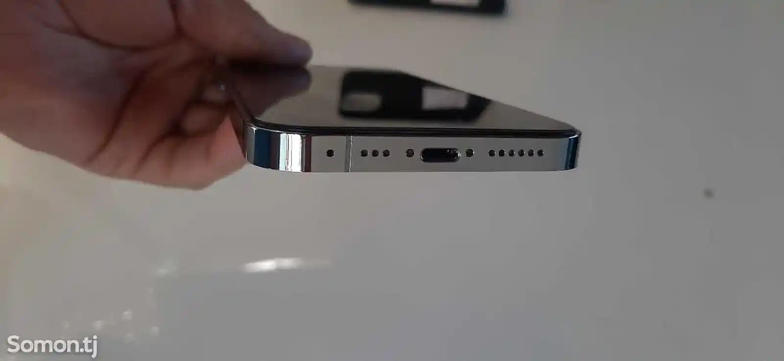 Apple iPhone Xr, 128 gb, Black в корпусе 14 Pro-5