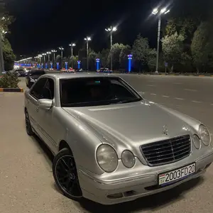 Mercedes-Benz E class, 2000