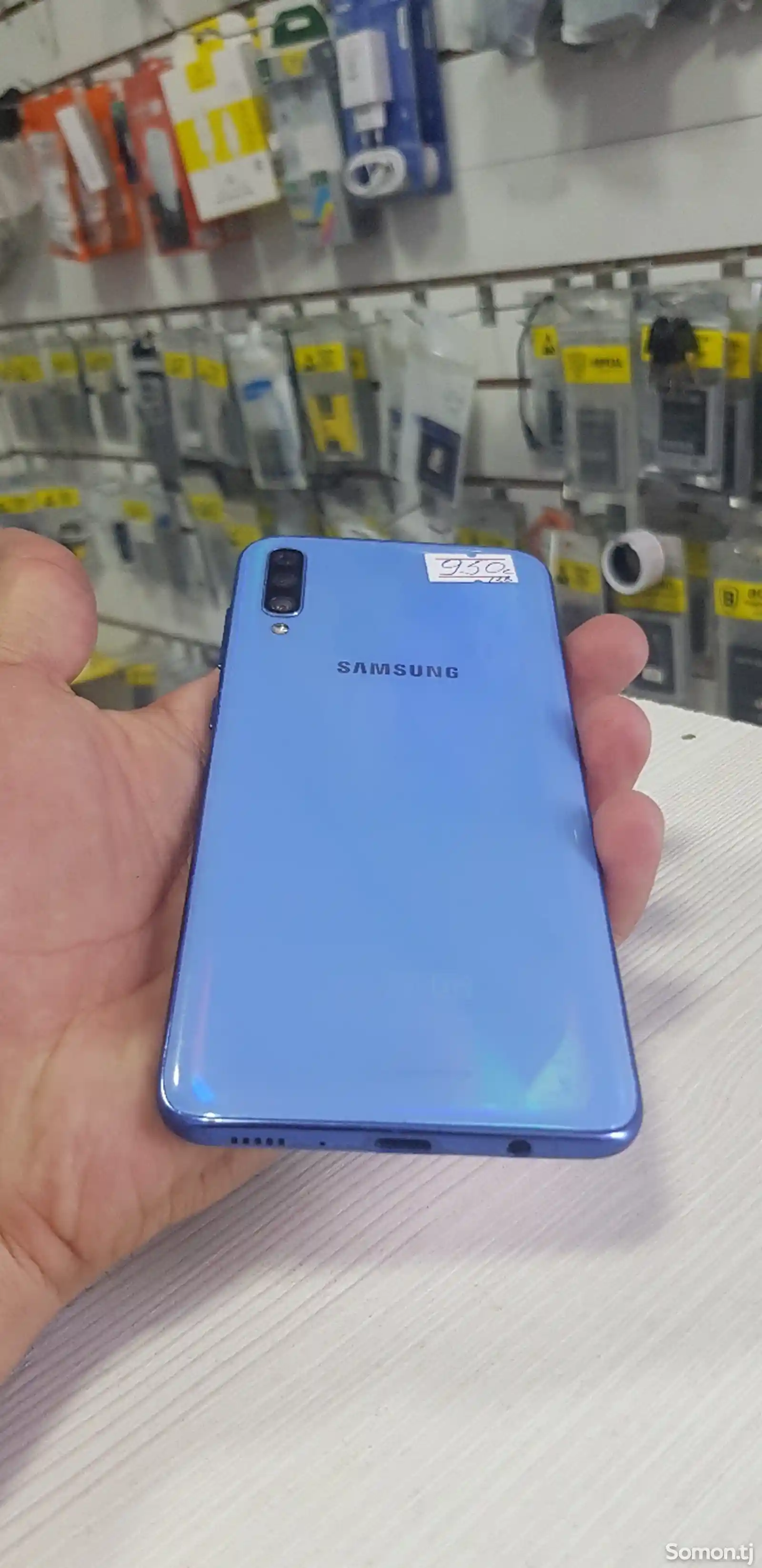 Samsung Galaxy A70 128/6gb-6