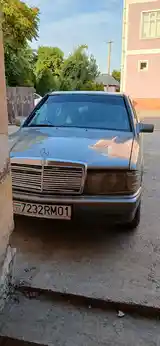 Mercedes-Benz W124, 1992-3