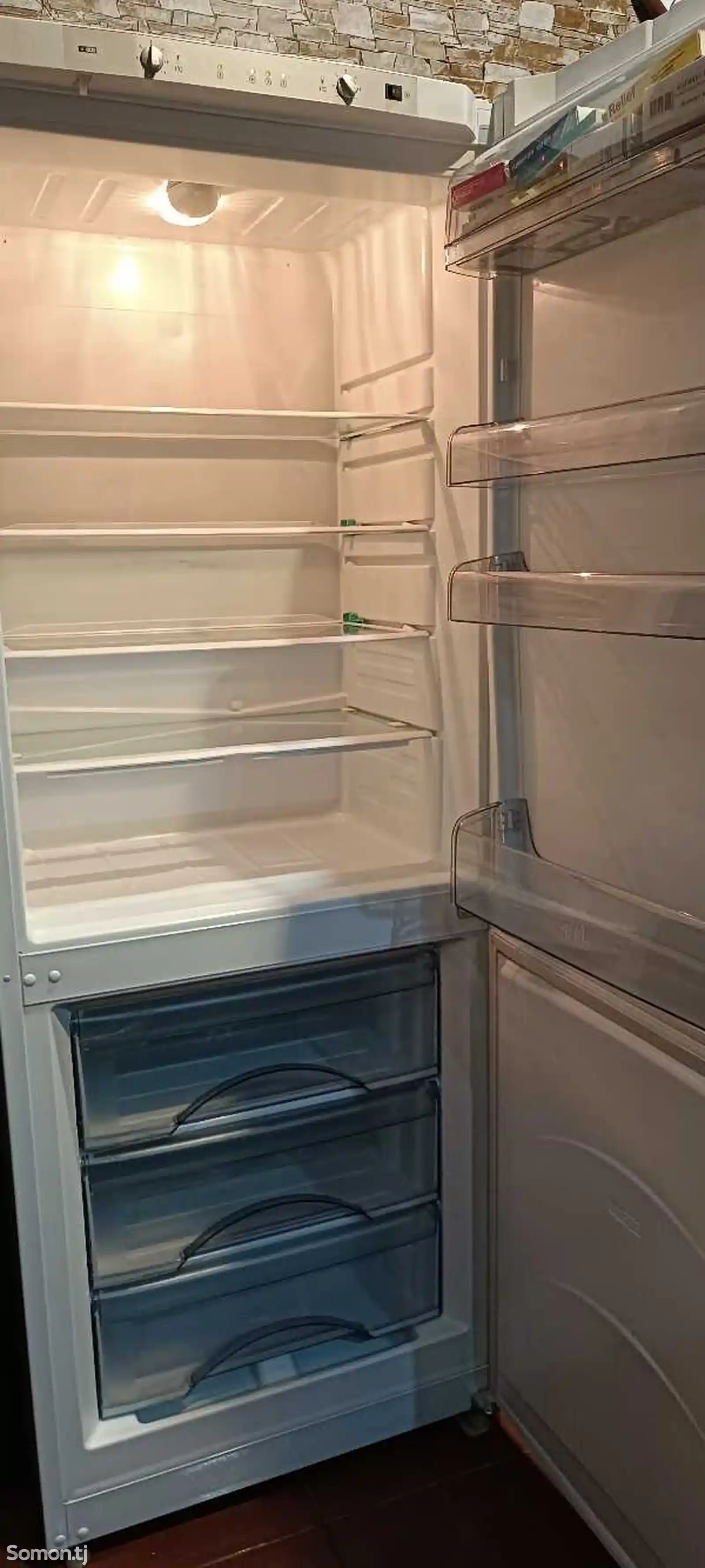 Холодильник Atlant-5