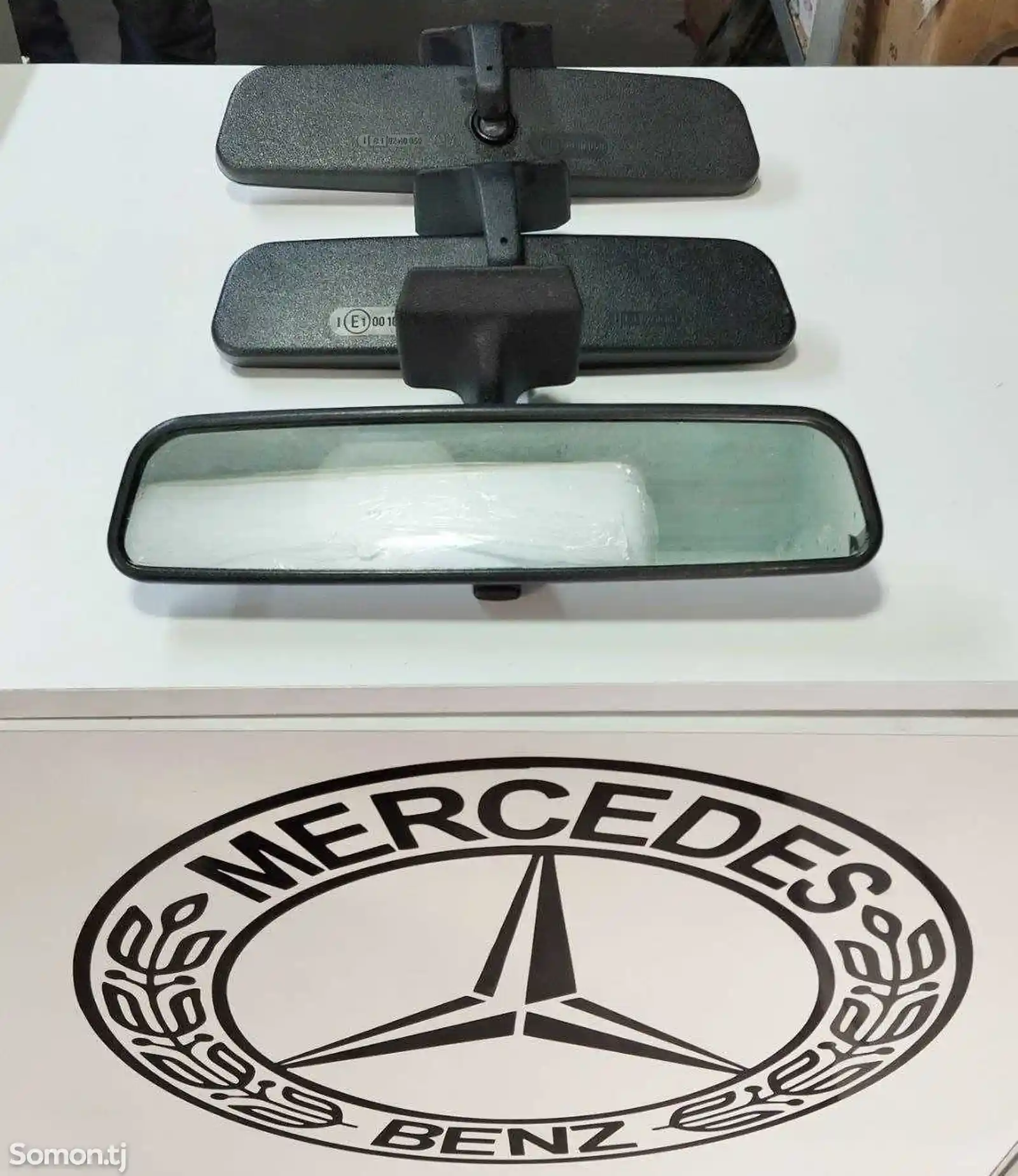 Зеркало заднего вида от Mercedes Benz