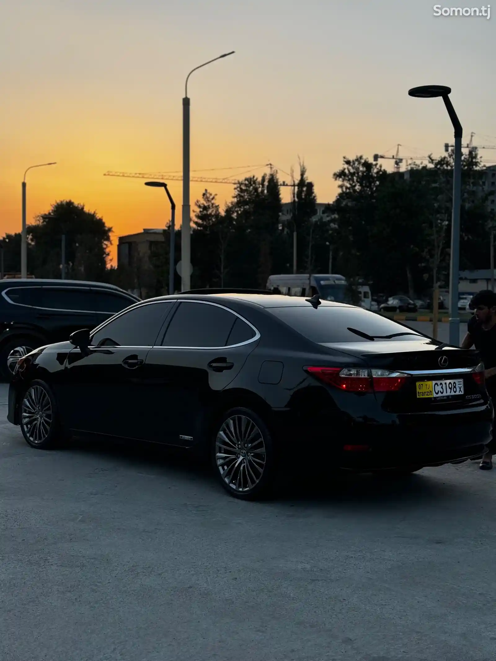 Lexus ES series, 2013-5