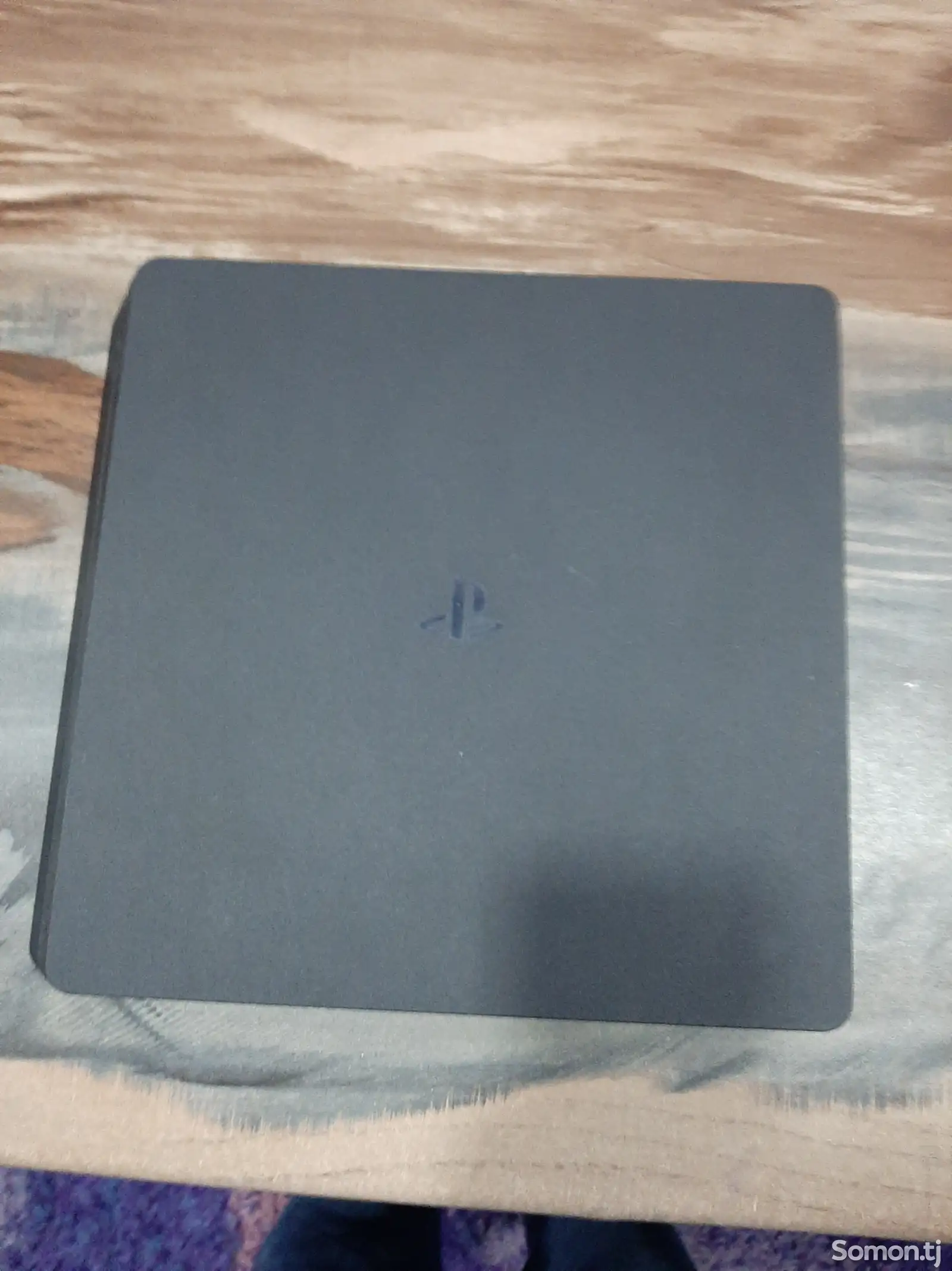 Игровая приставка Sony PlayStation 4 slim-5